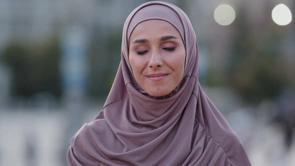 Closeup Human Female Face Portrait Muslim Girl Young Friendly Smiling Cute Islamic Woman Student