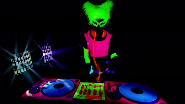 Glow uv dj party music fluorescent woman disco ultra violet