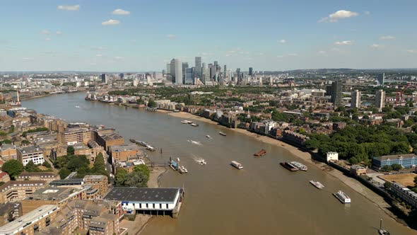 Aerial Video Approaching Canary Wharf London