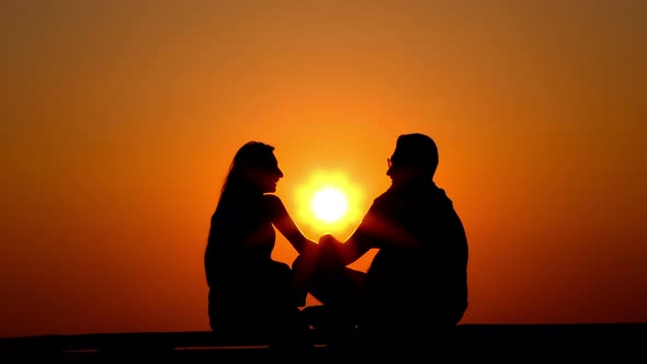 Couple Lovers In Sunset Silhouette 5