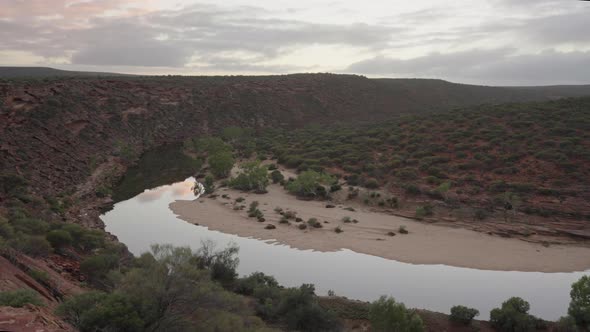 sunrise pan of the murchison river from near nature's window at kalbarri