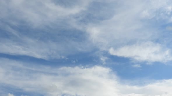 Cloud time lapse, storm, stormy weather, spring season alt