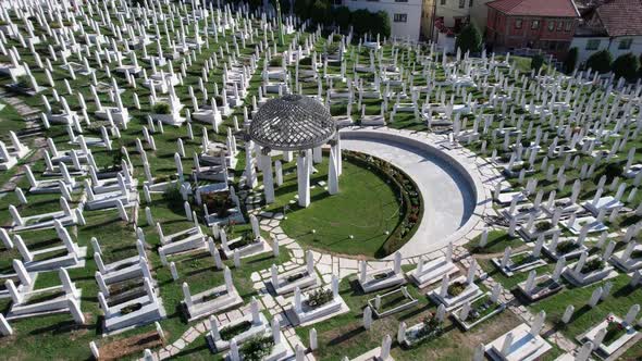 Aliya Izetbegovic Grave