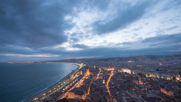 Timelapse of Nice in the evening alt