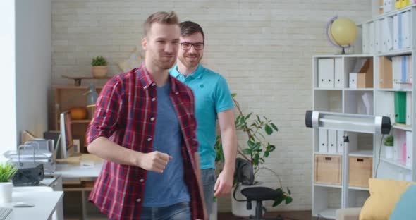 Introduction to 3D Printing alt