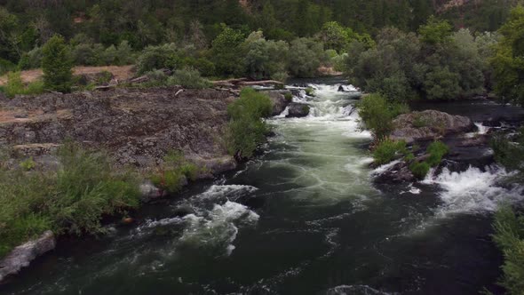 Aerial shot of white water rapids, Rouge River, Oregon, USA