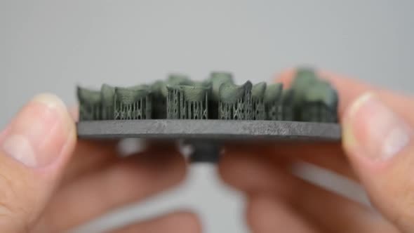 Dental Crowns Printed on Metal 3d Printer Laser Sintering Machine