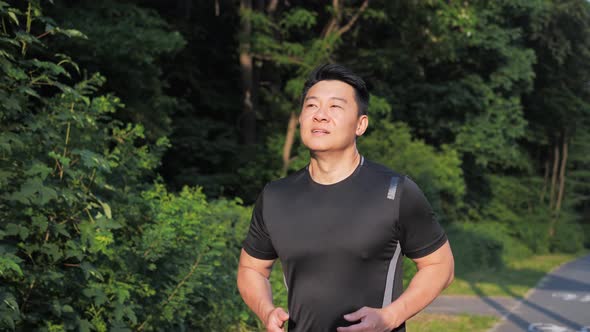 Japanese Sportsman Jog Cardio Workout