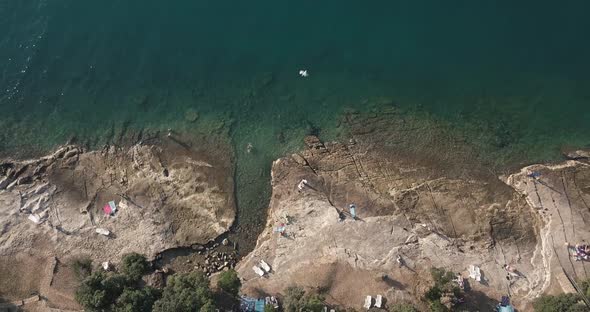 Colorgraded drone footage over croatia beaches and seas.Drone Settings:D-log / sharpening +1 kontr