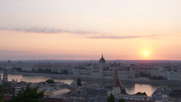 Sunrise in Budapest 02