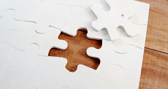 Jigsaw puzzle with one piece separately