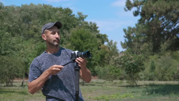 Videographer in nature.