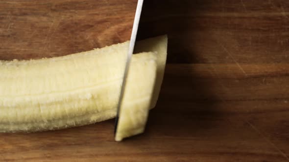 Slicing a Banana