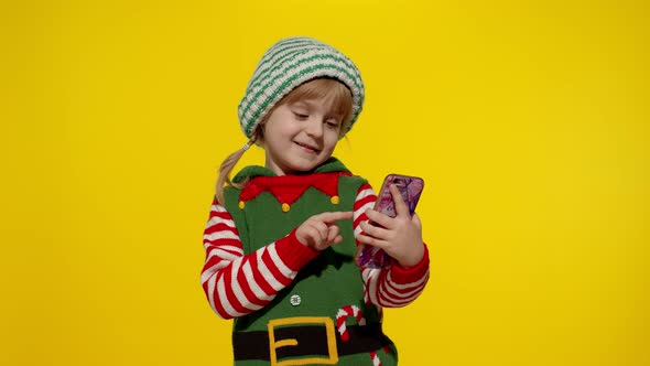 Kid Child Girl Christmas Elf Santa Claus Helper Costume Making Video Call Mobile Phone