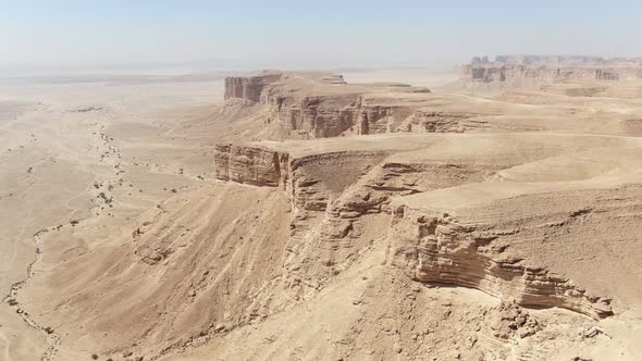 Flying over Canyon (Drone)