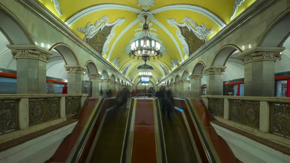 the busiest station of the Moscow metro is Komsomolskaya