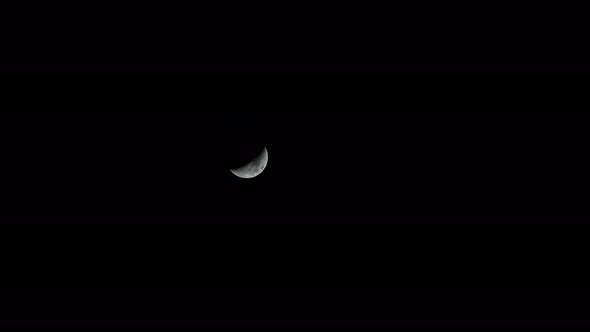 Crescent Moon (4K)