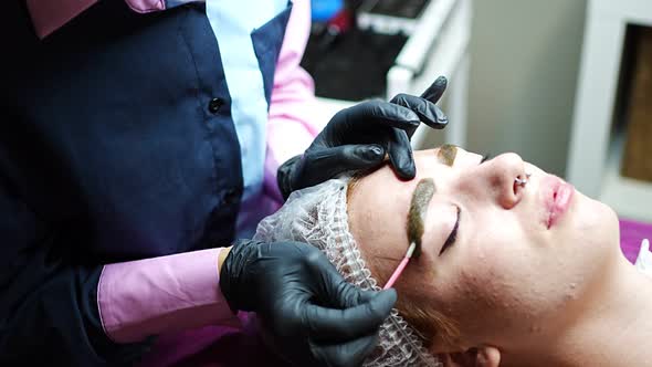 Procedure of Eyebrow Microblading