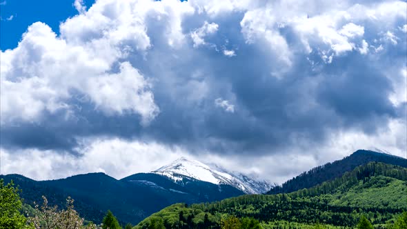 Fagaras Mountains, Vistisoara Peak Time Lapse