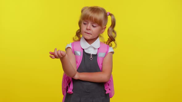 Inspired Teenage Schoolgirl Kid in Uniform Pointing Finger Up with Open Mouth Showing Eureka Gesture