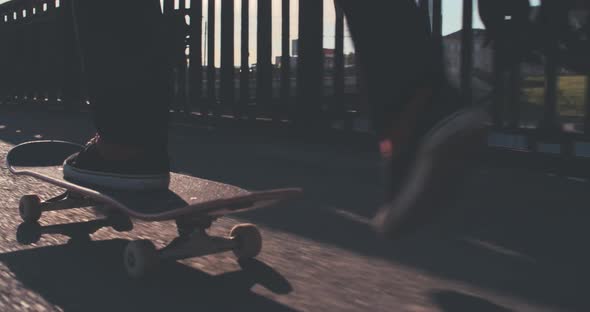 Street Skateboarding alt