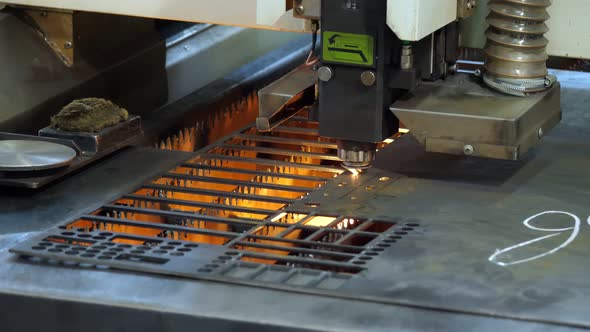 Machine Metal Cutting