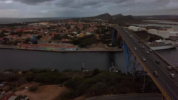 Skyview of the Juliana bridge. Cars passing by from Punda to Otrobanda and vice Versa