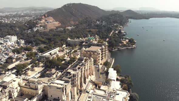 Luxury hotel Taj Fateh Prakash Palace on Lake Pichola bank in Udaipur, Rajasthan, India