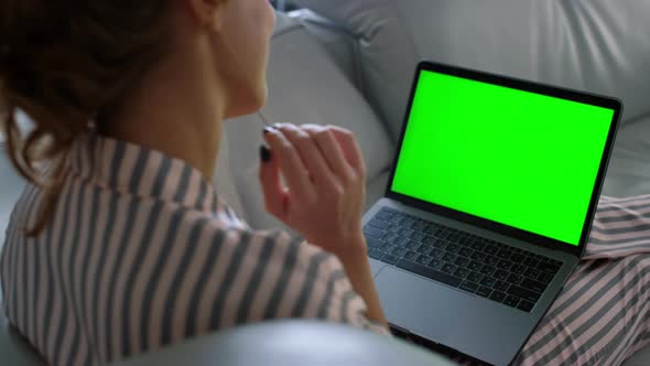 Student Talking Online Chroma Key Laptop with Family Closeup