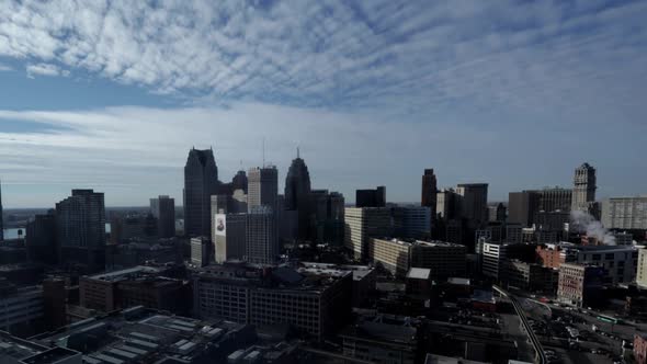 Downtown Detroit timelapsing showing the hustle and bustle of the urban landscape. Detroit, Michigan