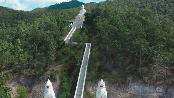 Big White Buddha Wat Phra That Mae Yen in Pai Mae Hong Son Chiang Mai Thailand