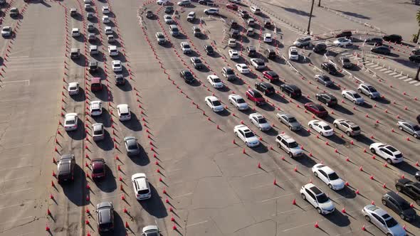 Aerial shot of cars at a testing site to receive the Coronavirus vaccine