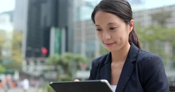 Businesswoman work on tablet computer 