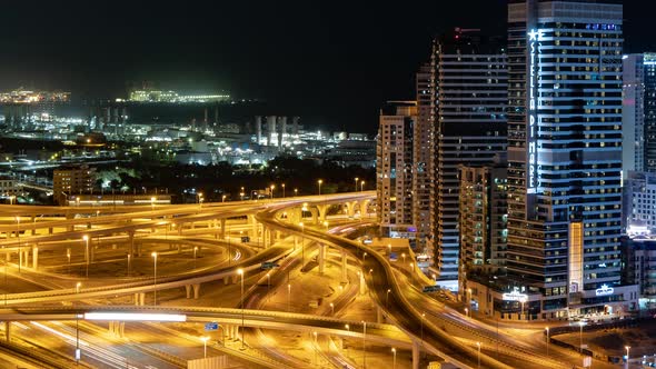 Dubai - Sheikh Zayed Road Night Traffic Time lapse  alt