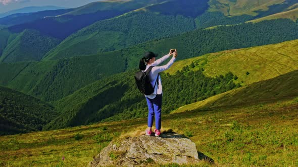 Woman Traveler Holding Smartphone Take Photo