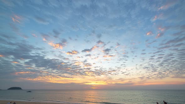 Time Lapse Sceneryl Clouds Moving To The Ocean