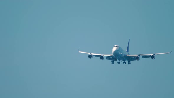 Wide Body Airliner on Final Approach