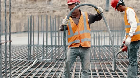 Construction site (Workers)