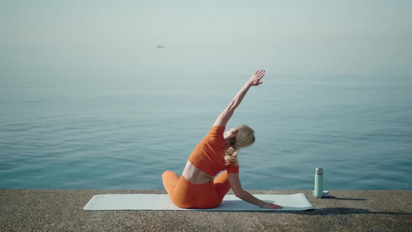 Female Yoga