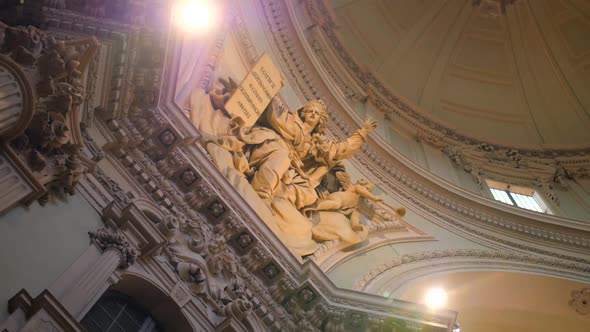 Beautiful spinning shot of the ceiling, statue and interior of famous Sanctuary of Santa Maria della