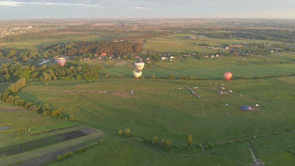 Field Air Balloons