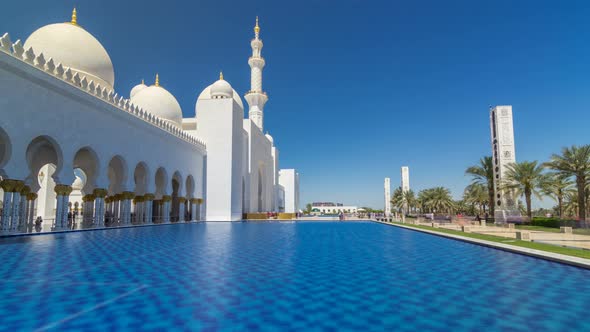 Sheikh Zayed Grand Mosque Timelapse Hyperlapse in Abu Dhabi the Capital City of United Arab Emirates