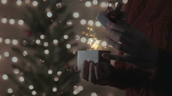 Magic Gift Box With Glittering Lights