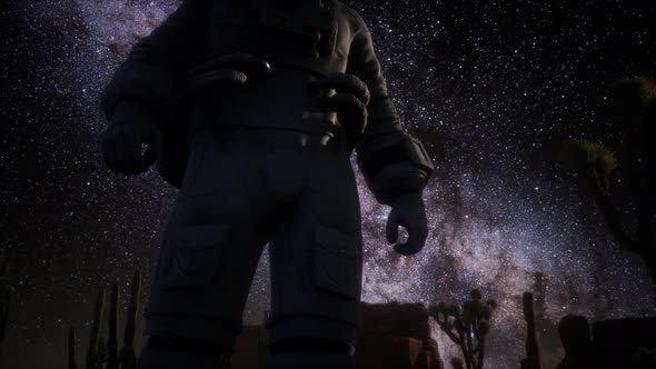 Astronaut and Star Milky Way Formation in Death Valley alt