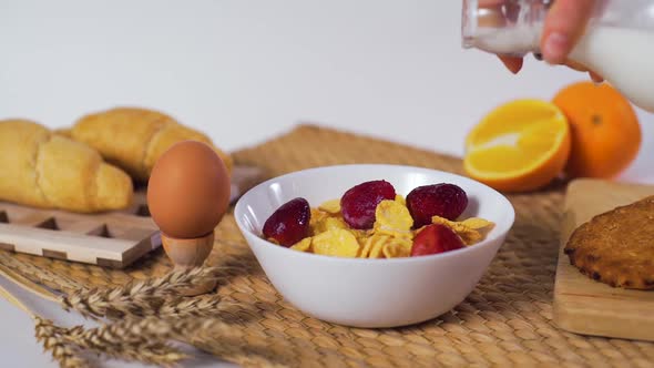 Healthy Breakfast with Cornflakes and Berries