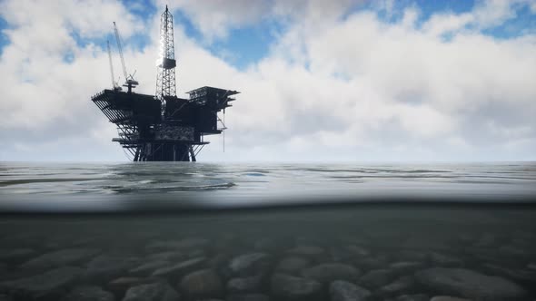 Large Pacific Ocean Offshore Oil Rig Drilling Platform