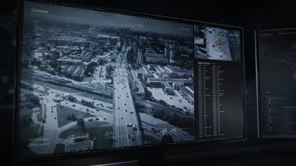 The police is using the newest tracking system to locate the dangerous criminals alt