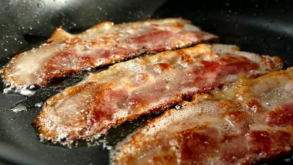 Fry the Bacon in a Pan