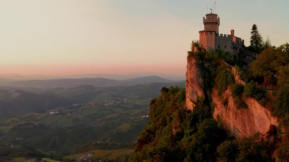 Flying over the amazing hilltop fortresses on Monte Titano in San Marino.