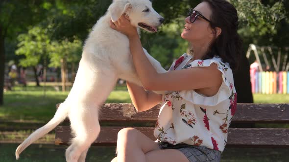 Woman Love Dog